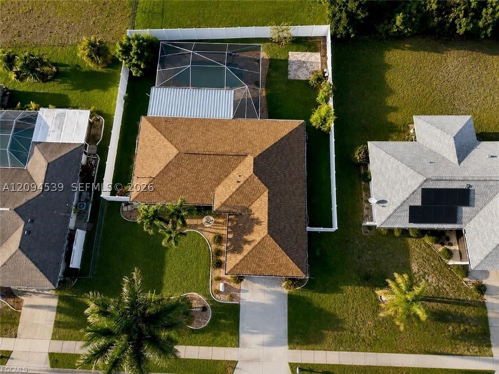 1825 SE 12th Ter