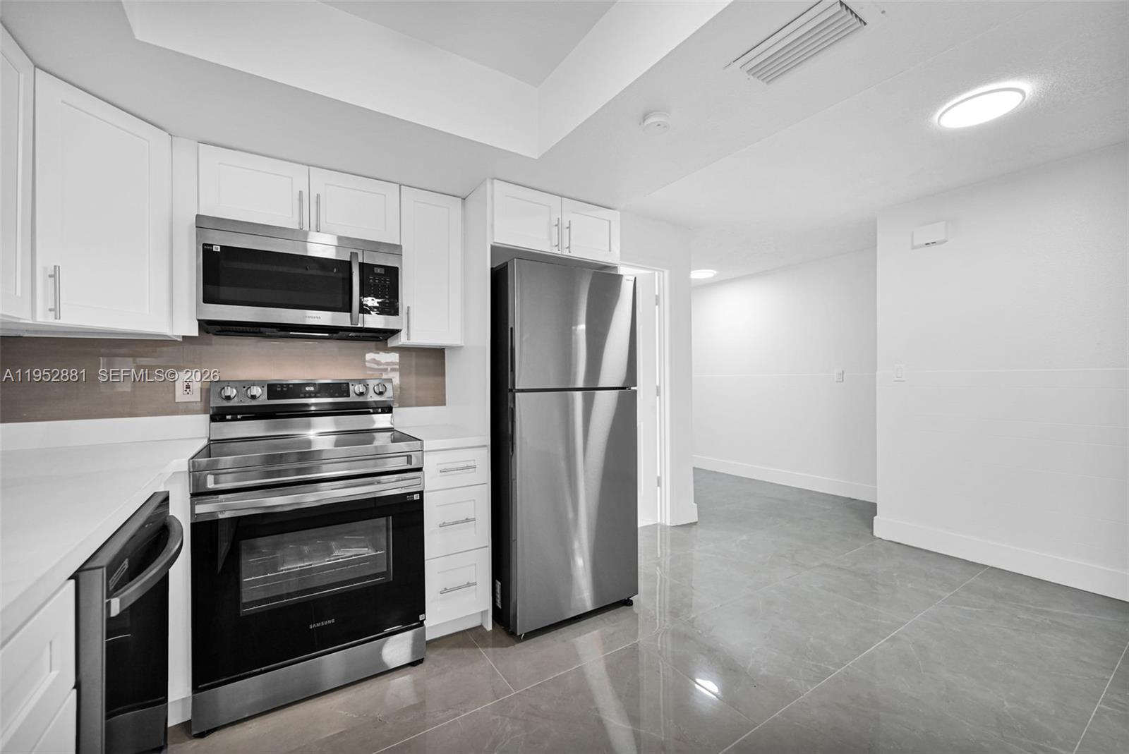 LAUDERDALE NORTH PARK SEC - Residential