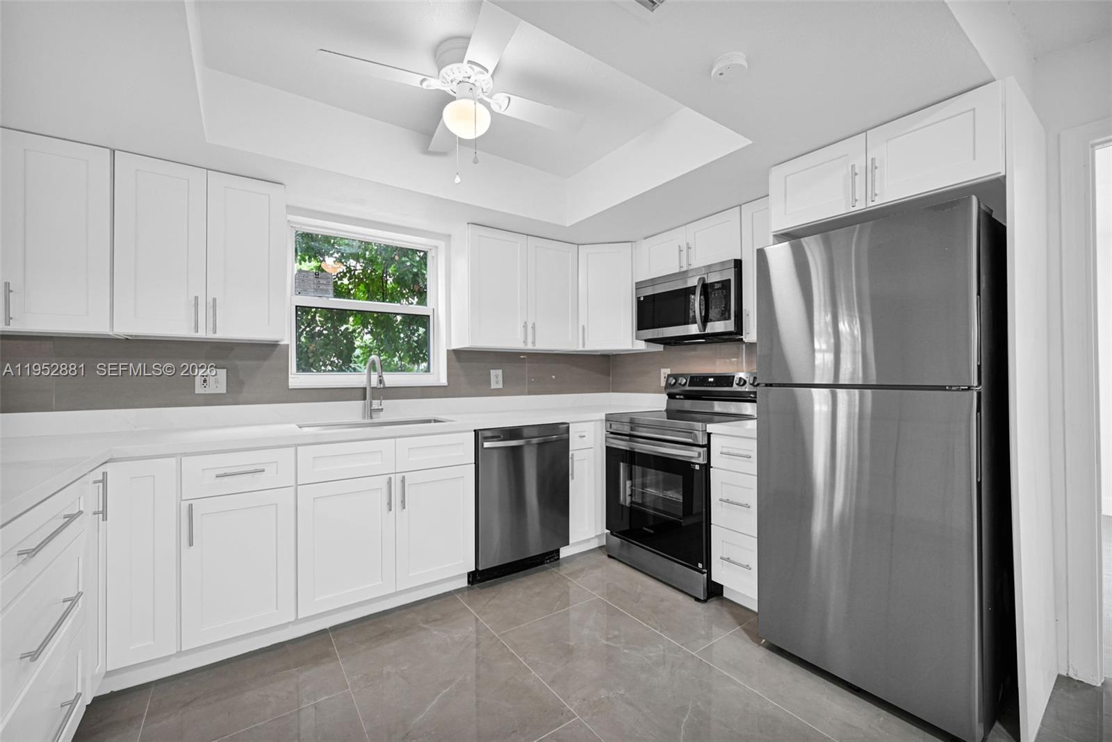 LAUDERDALE NORTH PARK SEC - Residential