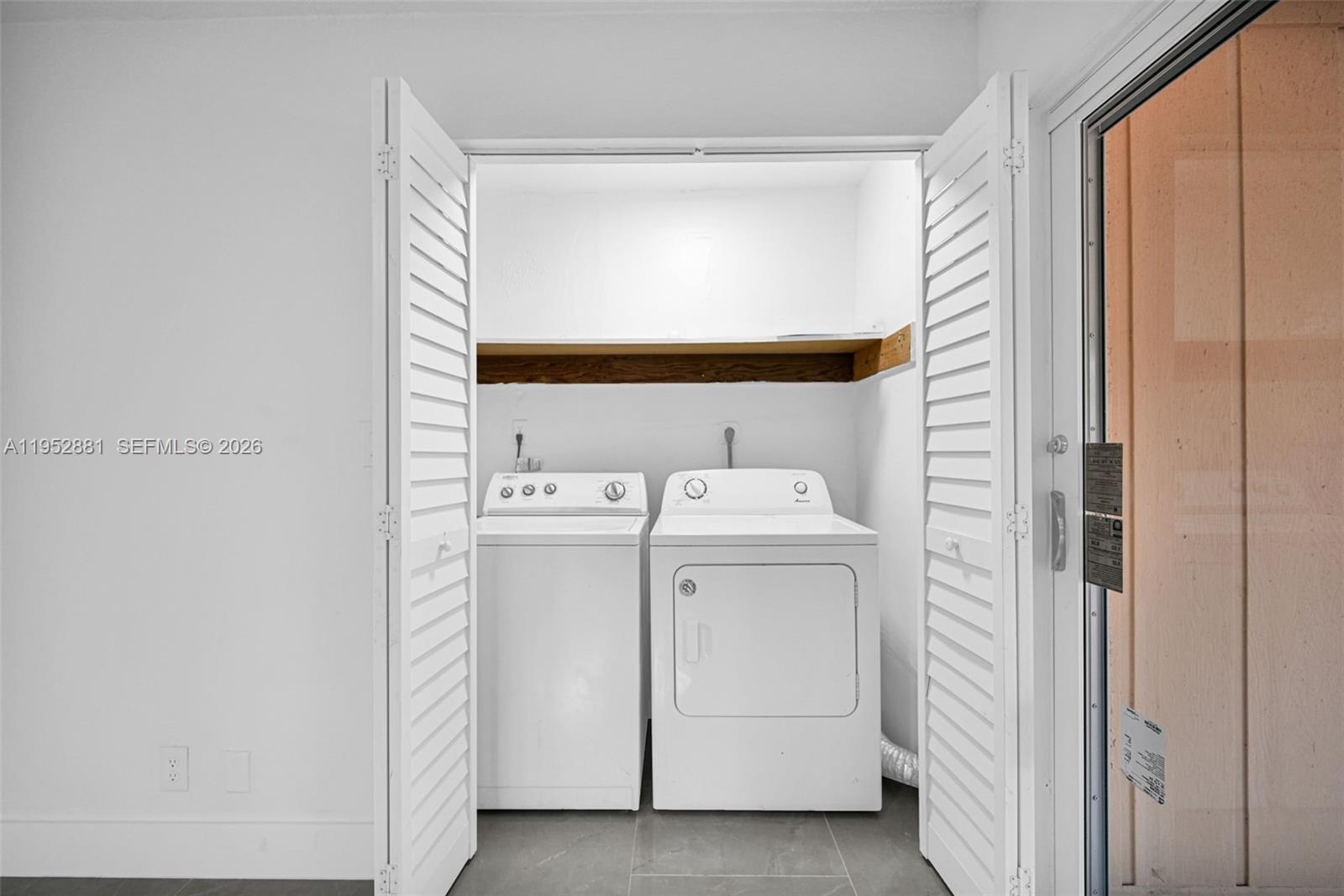 LAUDERDALE NORTH PARK SEC - Residential