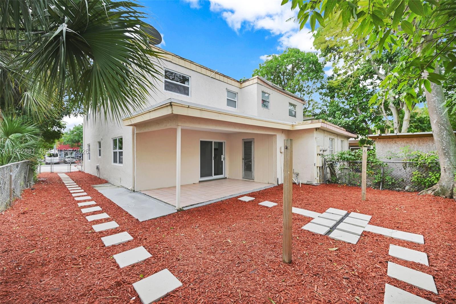 LAUDERDALE NORTH PARK SEC - Residential