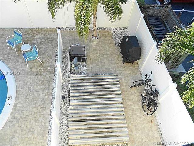 Hibiscus House Condo The - Residential Lease