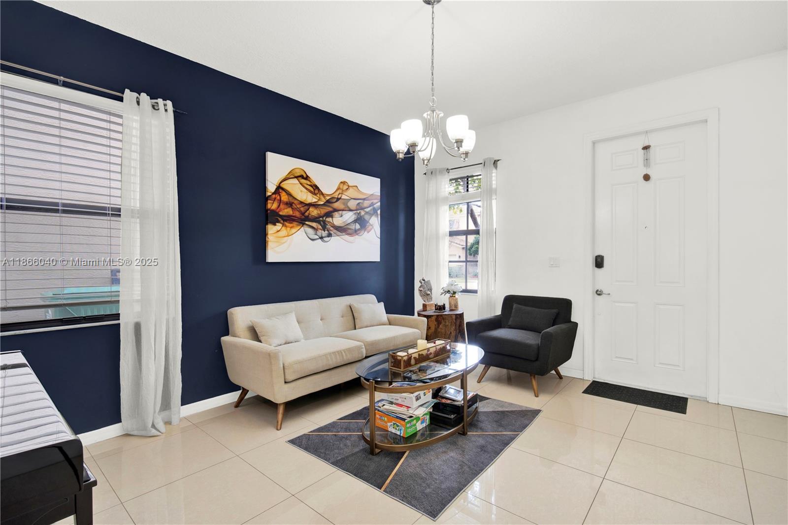 CHAMPION LAKES - Residential