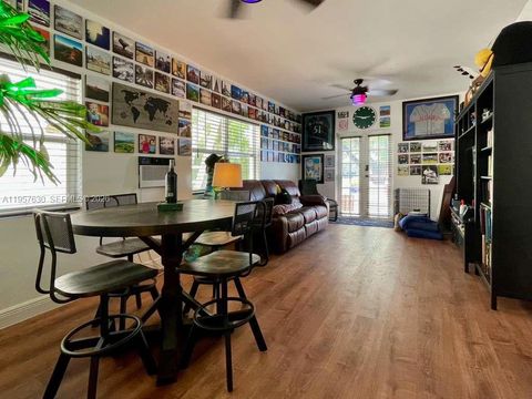 Photo of 2463 Pine Tree Dr #4, Miami Beach, FL 33140 (MLS # A11957630)