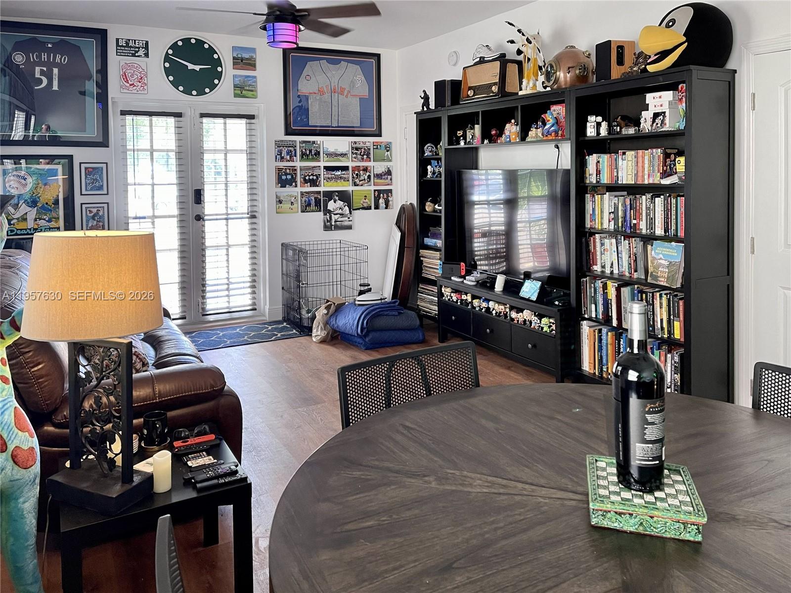 THE PINES AND THE PALMS C - Residential