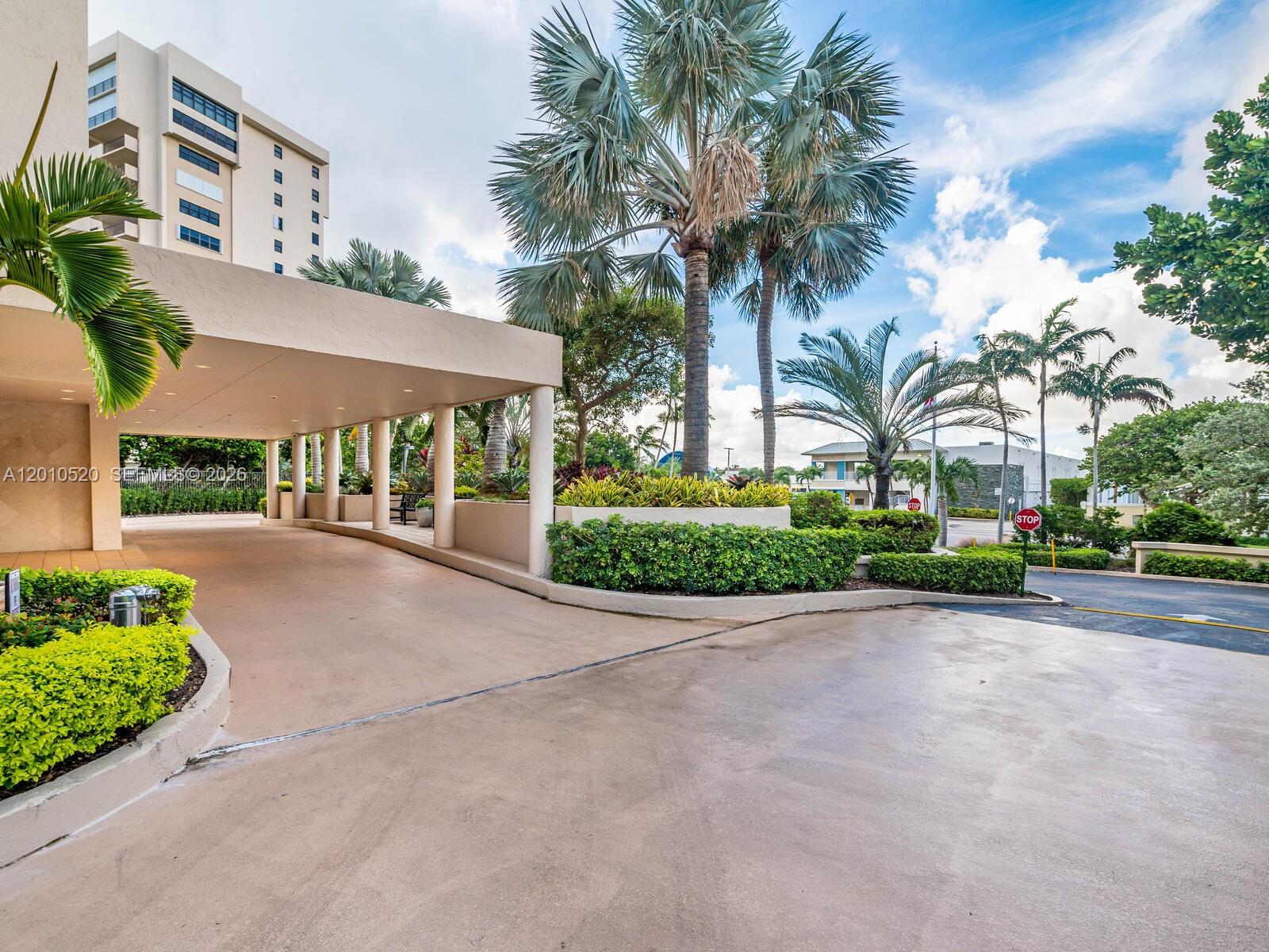 5000 N Ocean Blvd 506