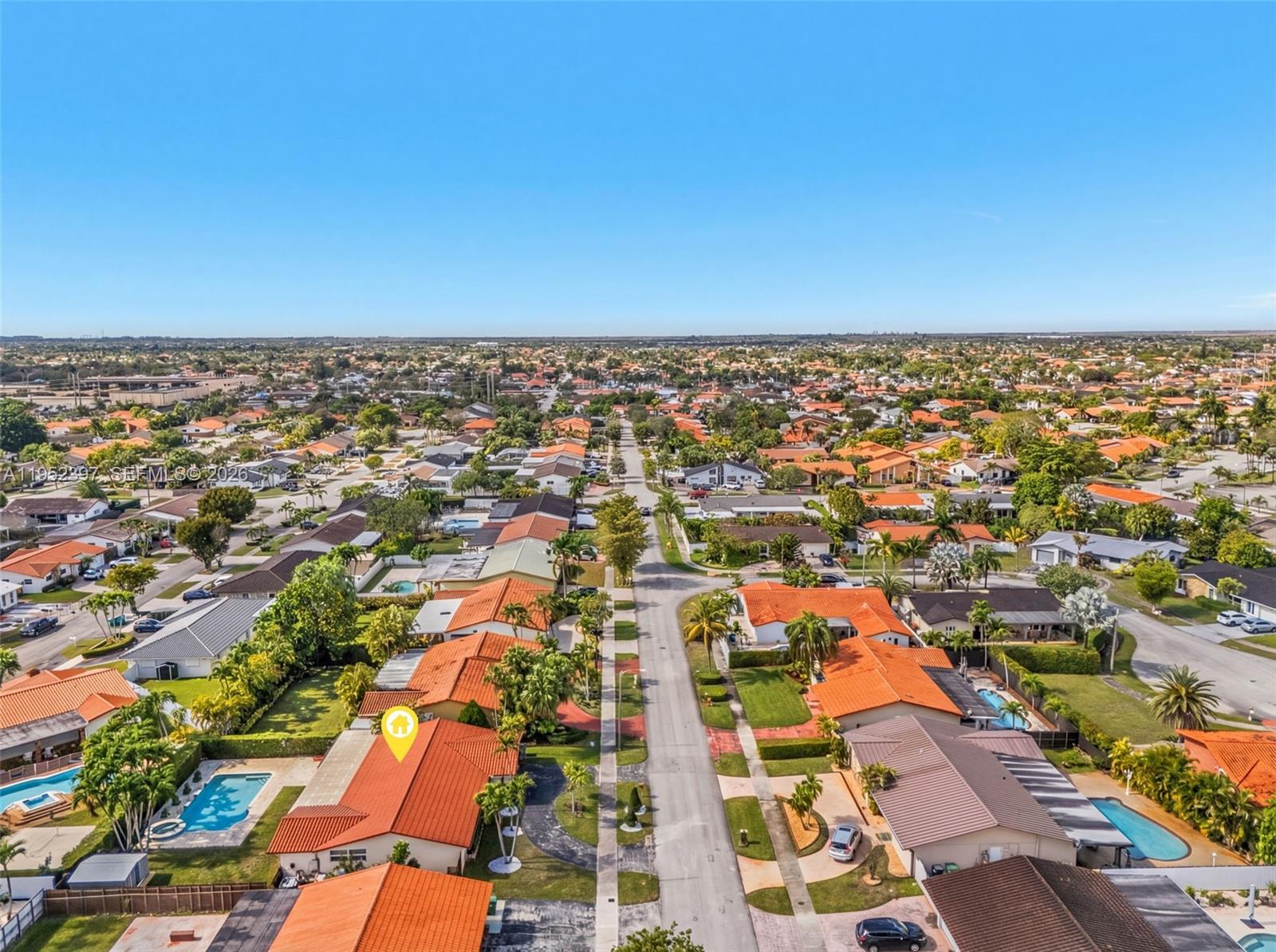 TAMIAMI LAKES SEC 1 - Residential