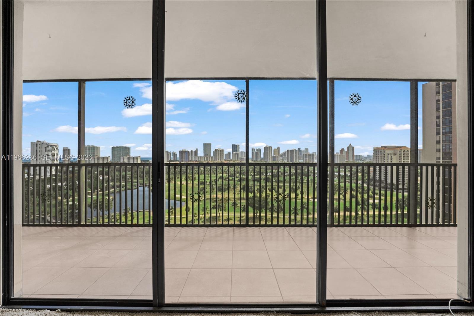 CORONADO CONDO- TOWER II - Residential