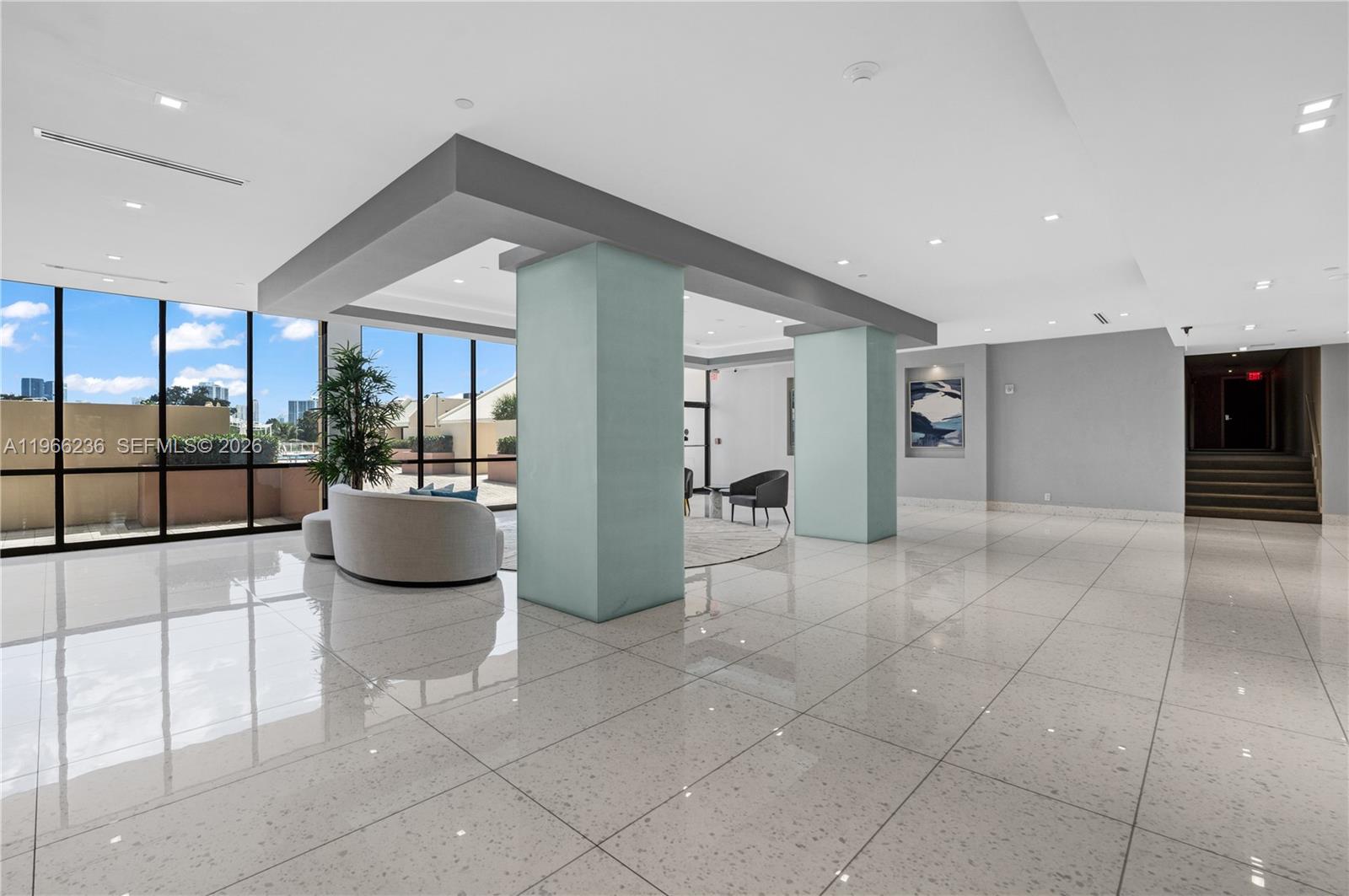 20301 W Country Club Dr 1826