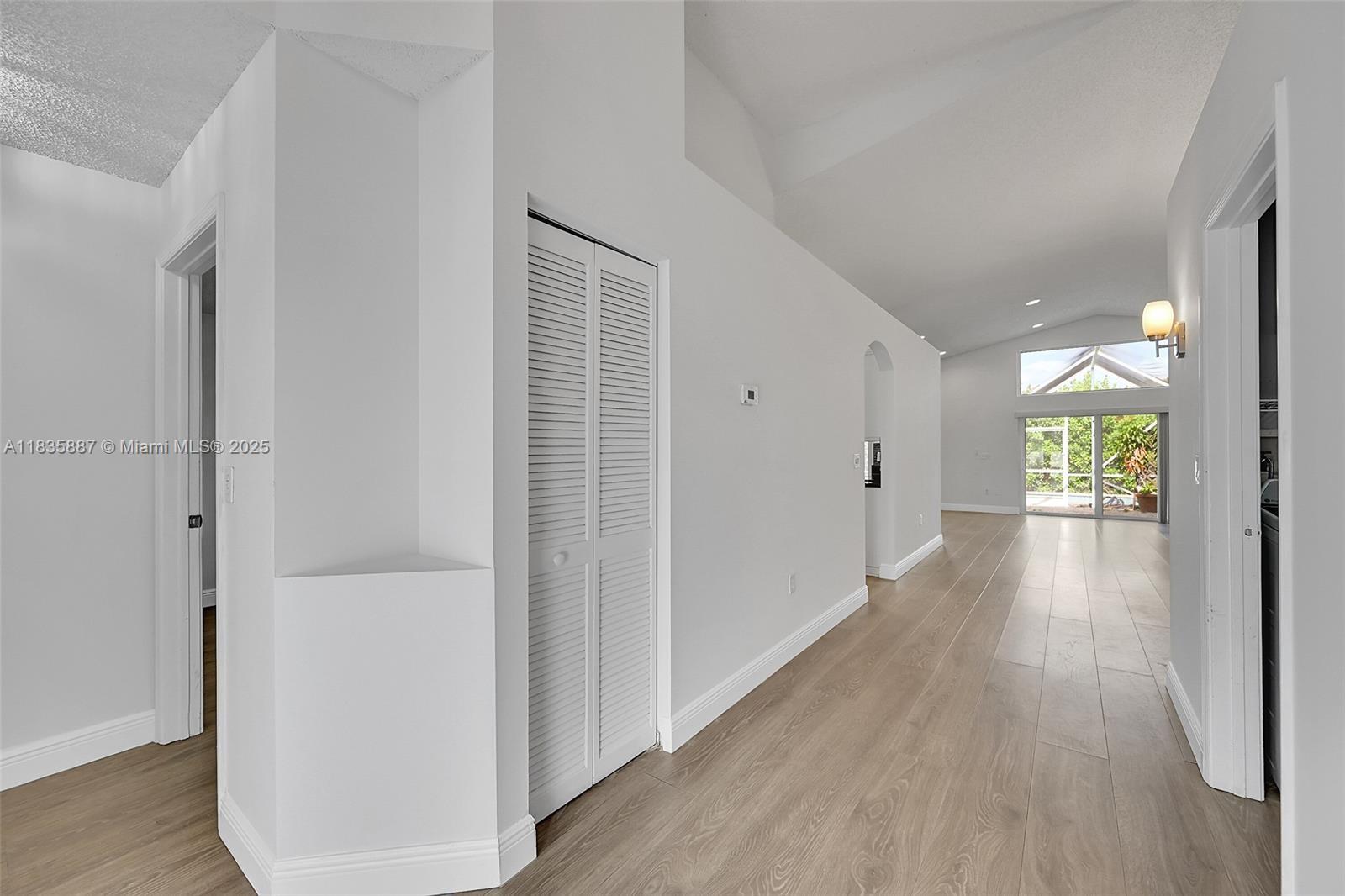 WYNDHAM LAKES NORTH - Residential