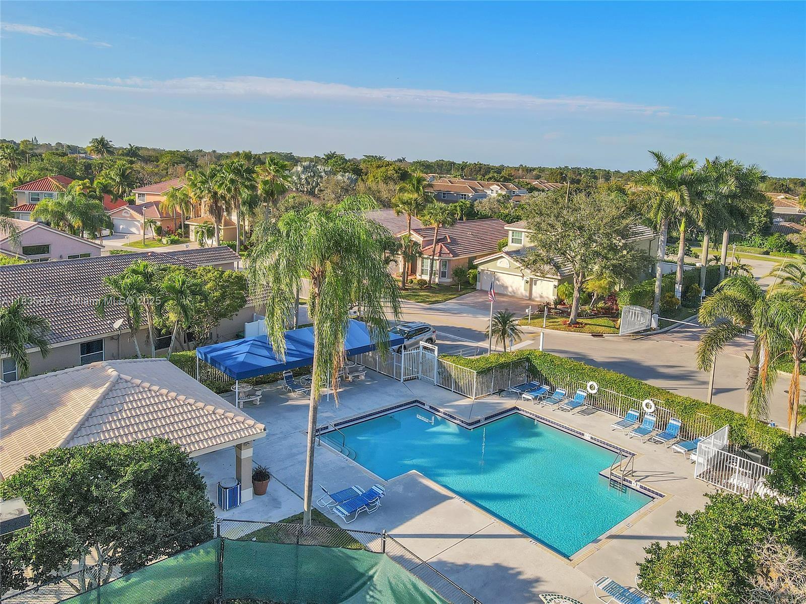 WYNDHAM LAKES NORTH - Residential