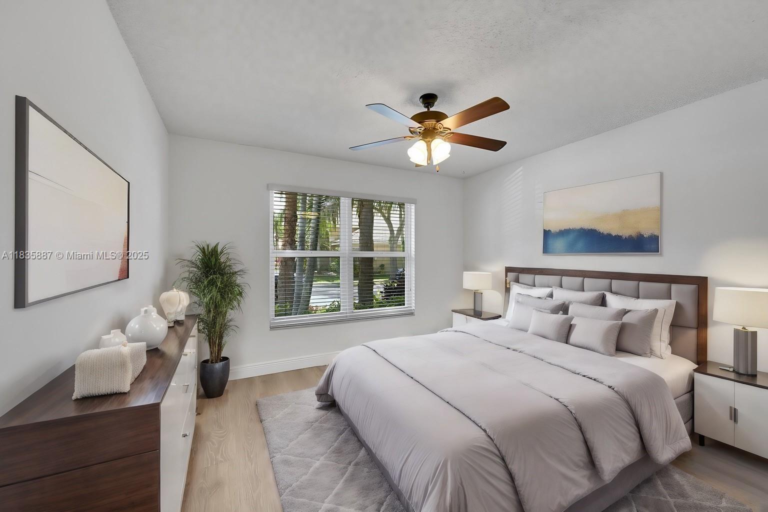 WYNDHAM LAKES NORTH - Residential