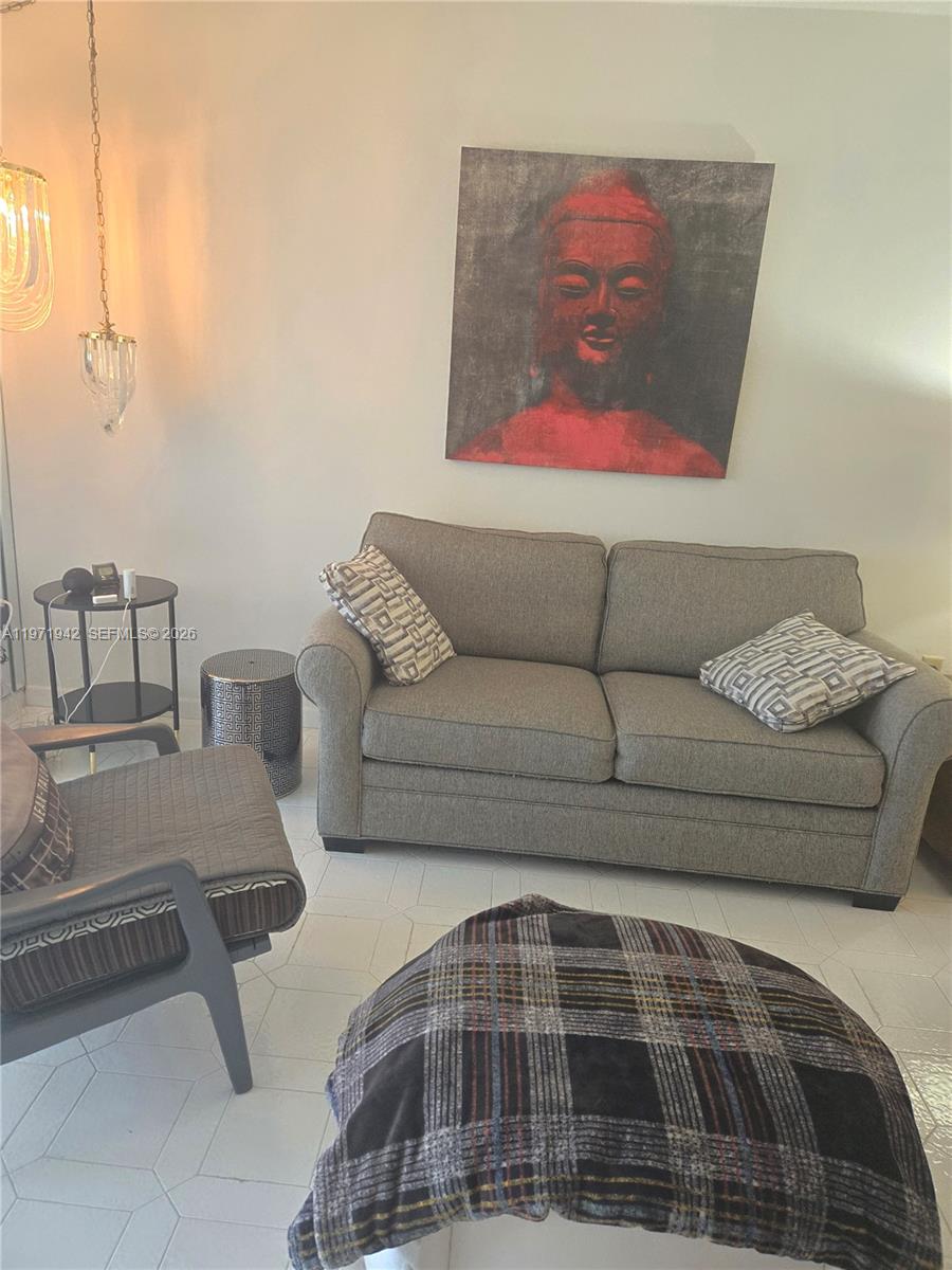 HILLCREST EAST NO 26 COND - Residential