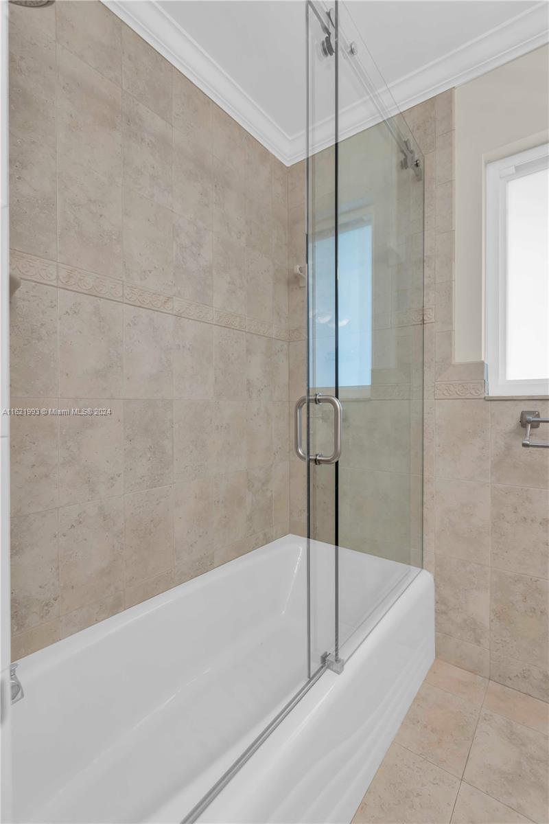 BOCA RATON SQUARE UNIT 5 - Residential