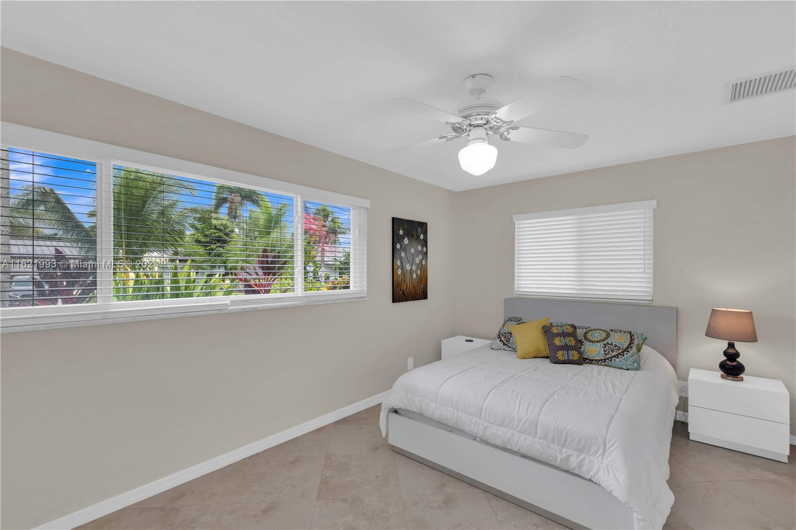 BOCA RATON SQUARE UNIT 5 - Residential