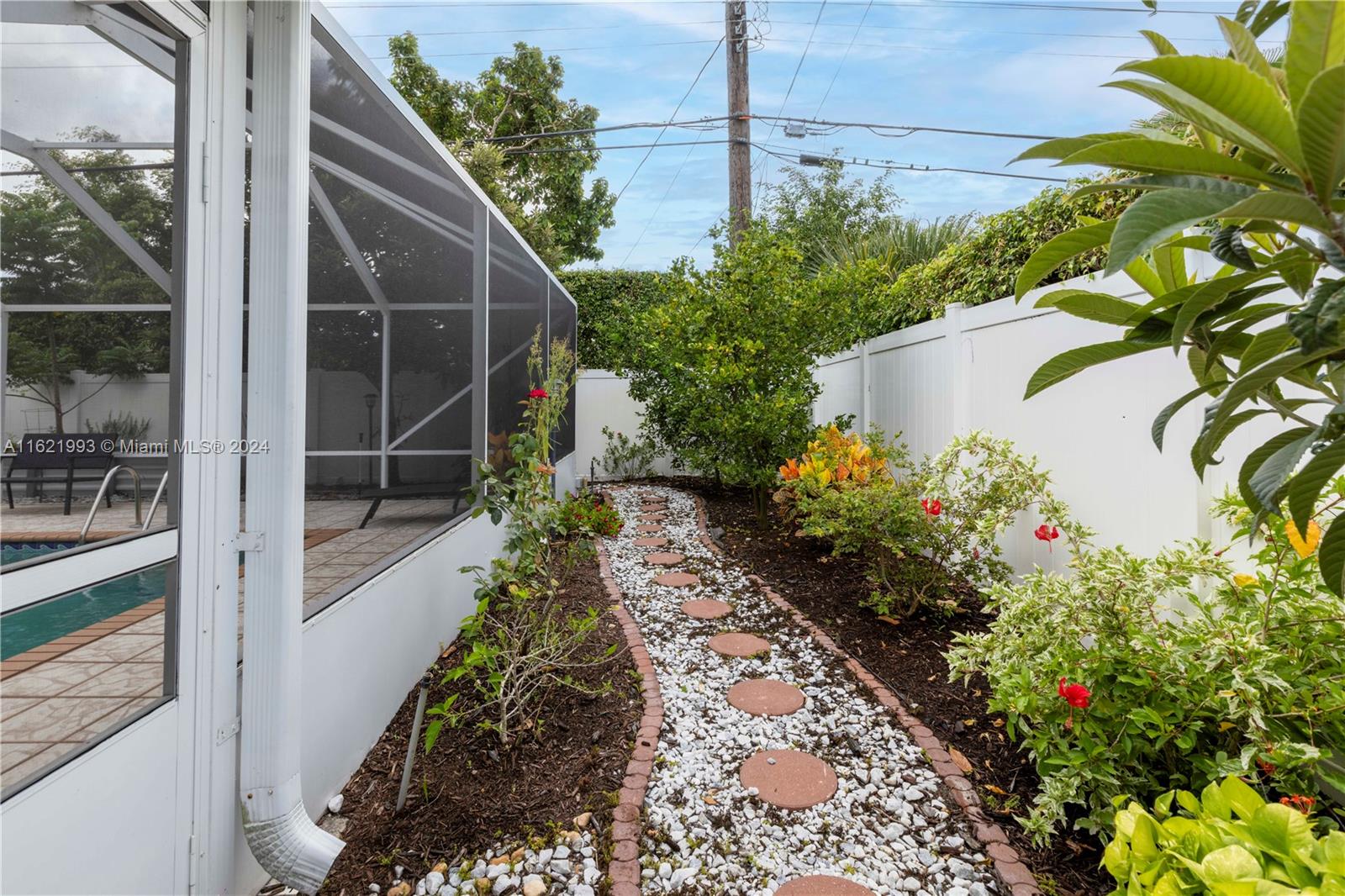 BOCA RATON SQUARE UNIT 5 - Residential