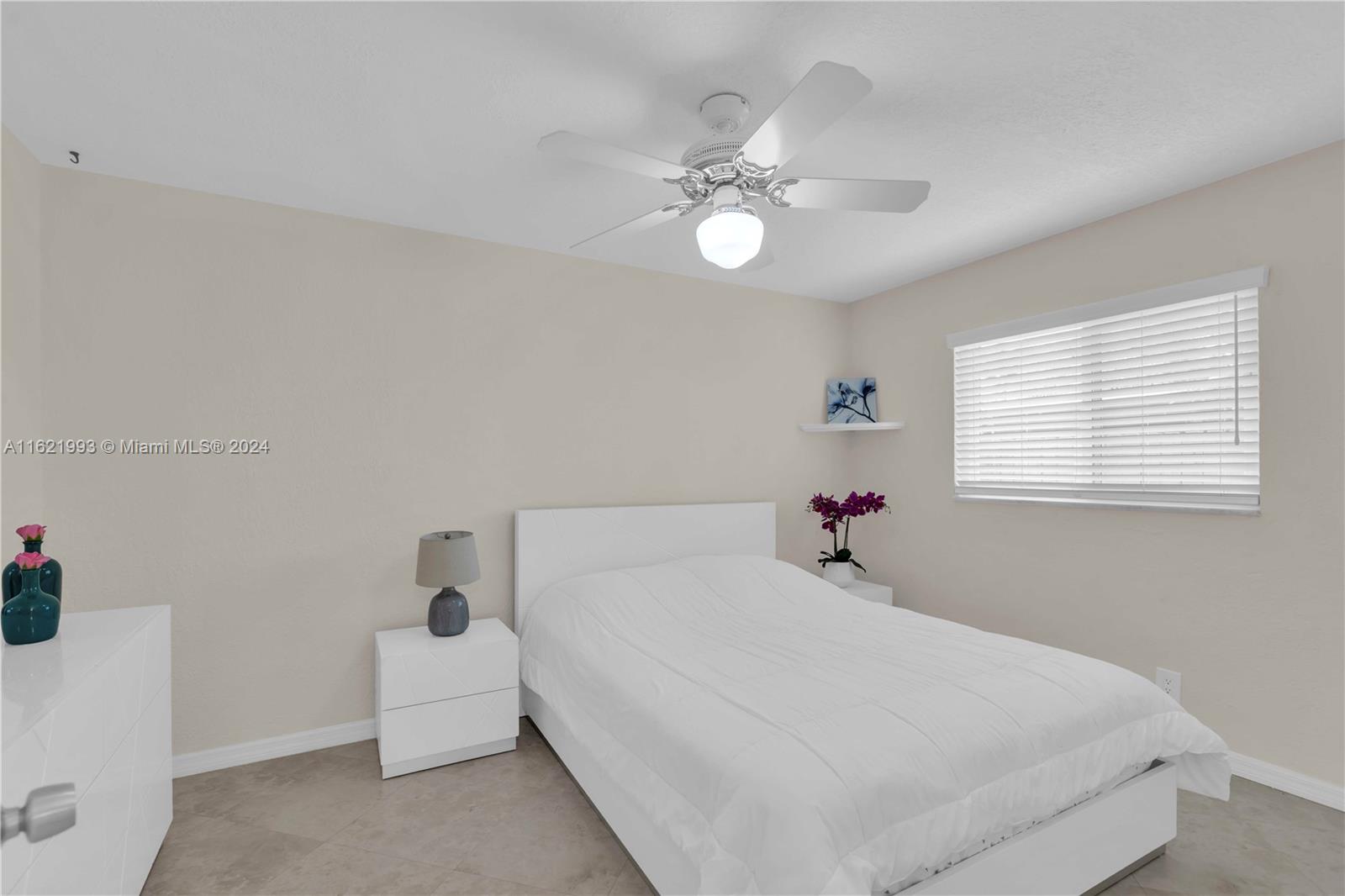 BOCA RATON SQUARE UNIT 5 - Residential