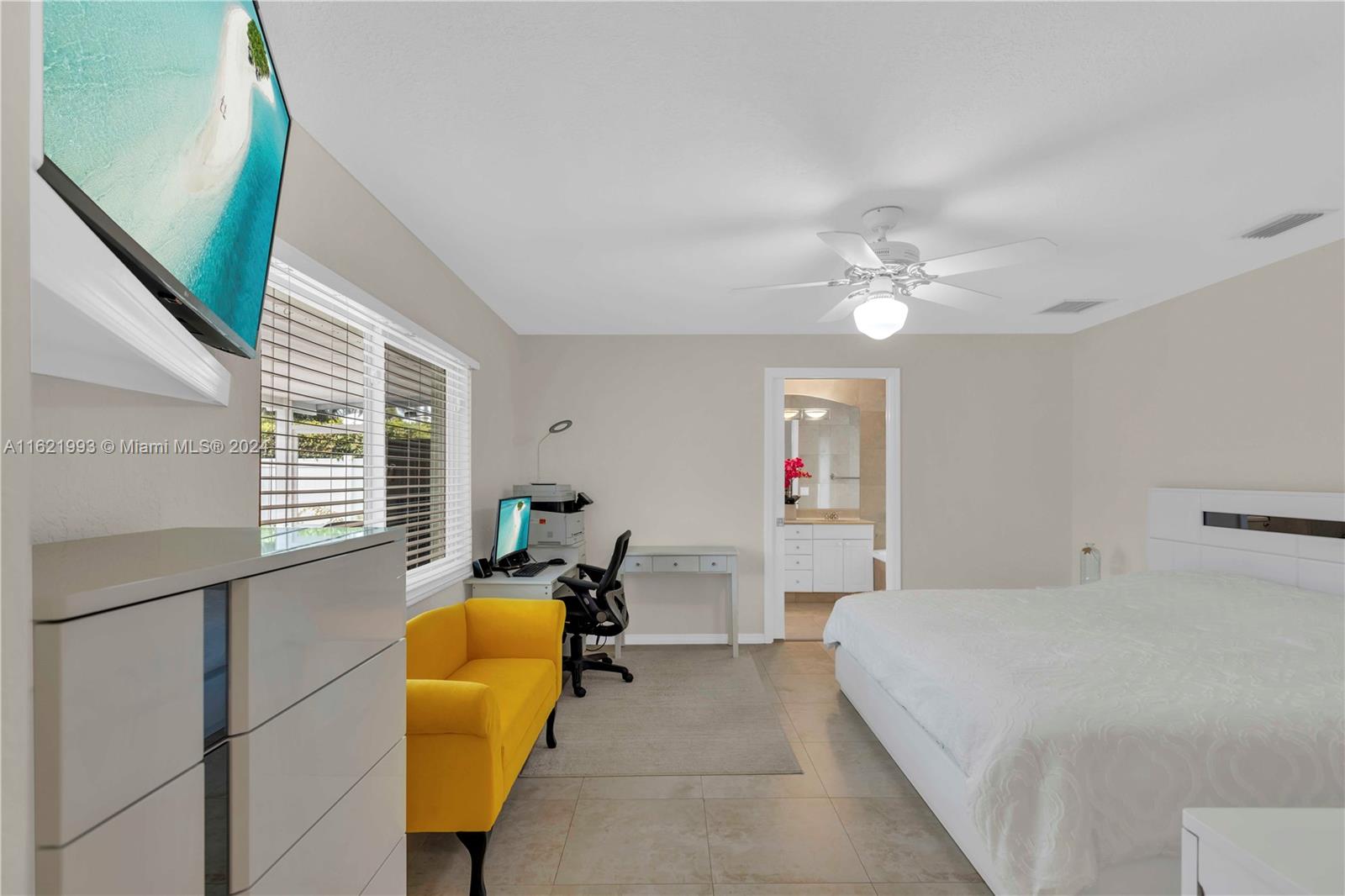 BOCA RATON SQUARE UNIT 5 - Residential