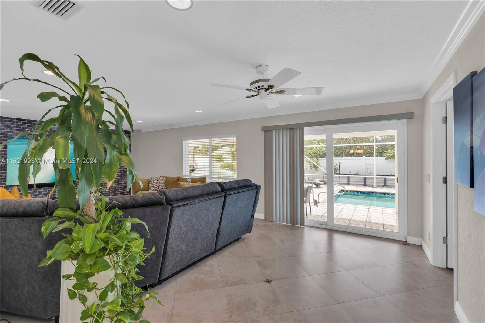 BOCA RATON SQUARE UNIT 5 - Residential