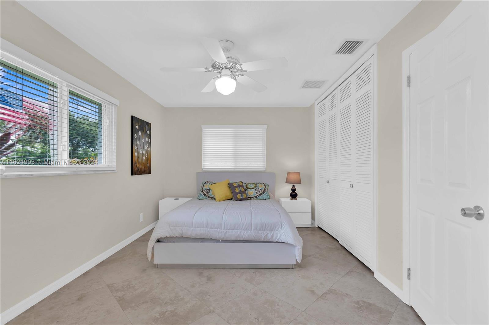 BOCA RATON SQUARE UNIT 5 - Residential