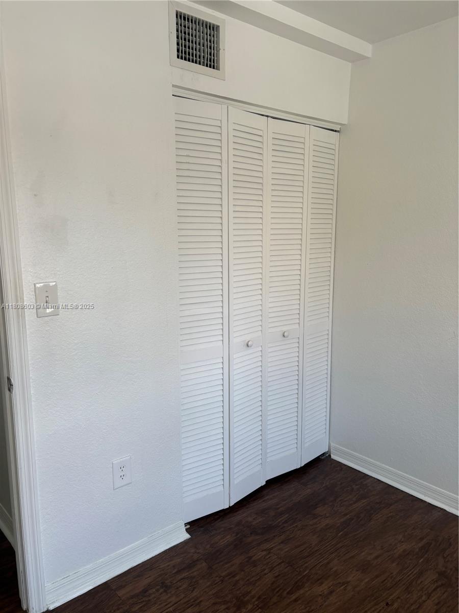 Rental Property at 2050 Ne 167th St 2050, North Miami Beach, Miami-Dade County, Florida - Bedrooms: 3 
Bathrooms: 3  - $2,500 MO.