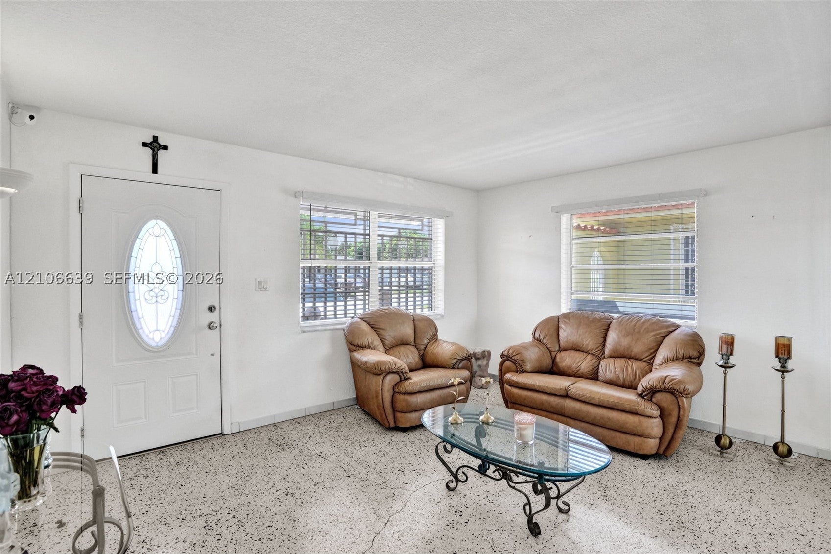 645 W 16th St