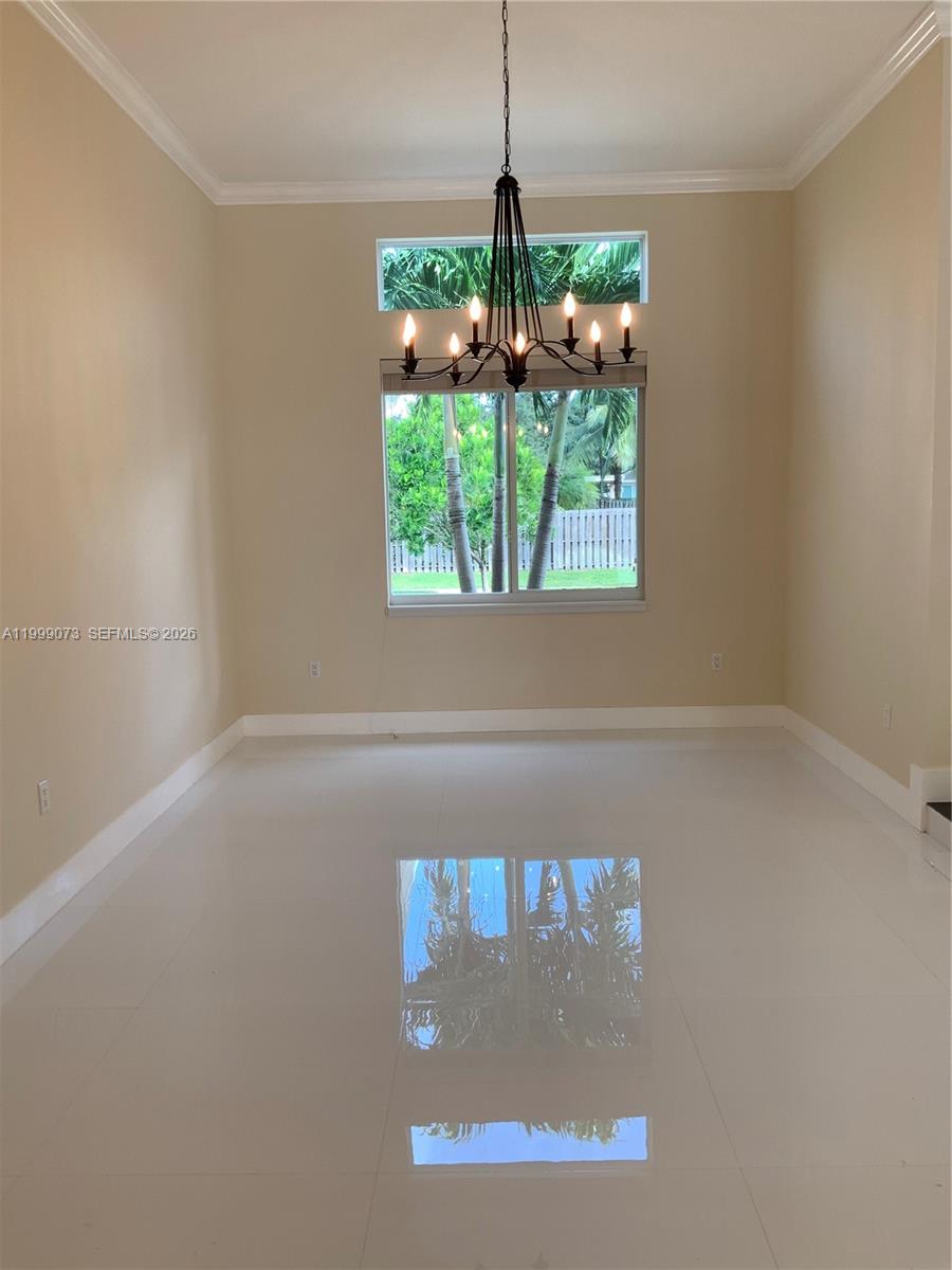 OAK RIDGE FALLS THIRD ADD - Residential Lease