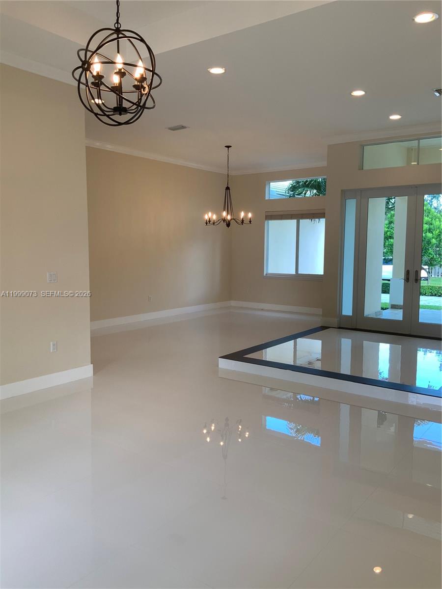 OAK RIDGE FALLS THIRD ADD - Residential Lease