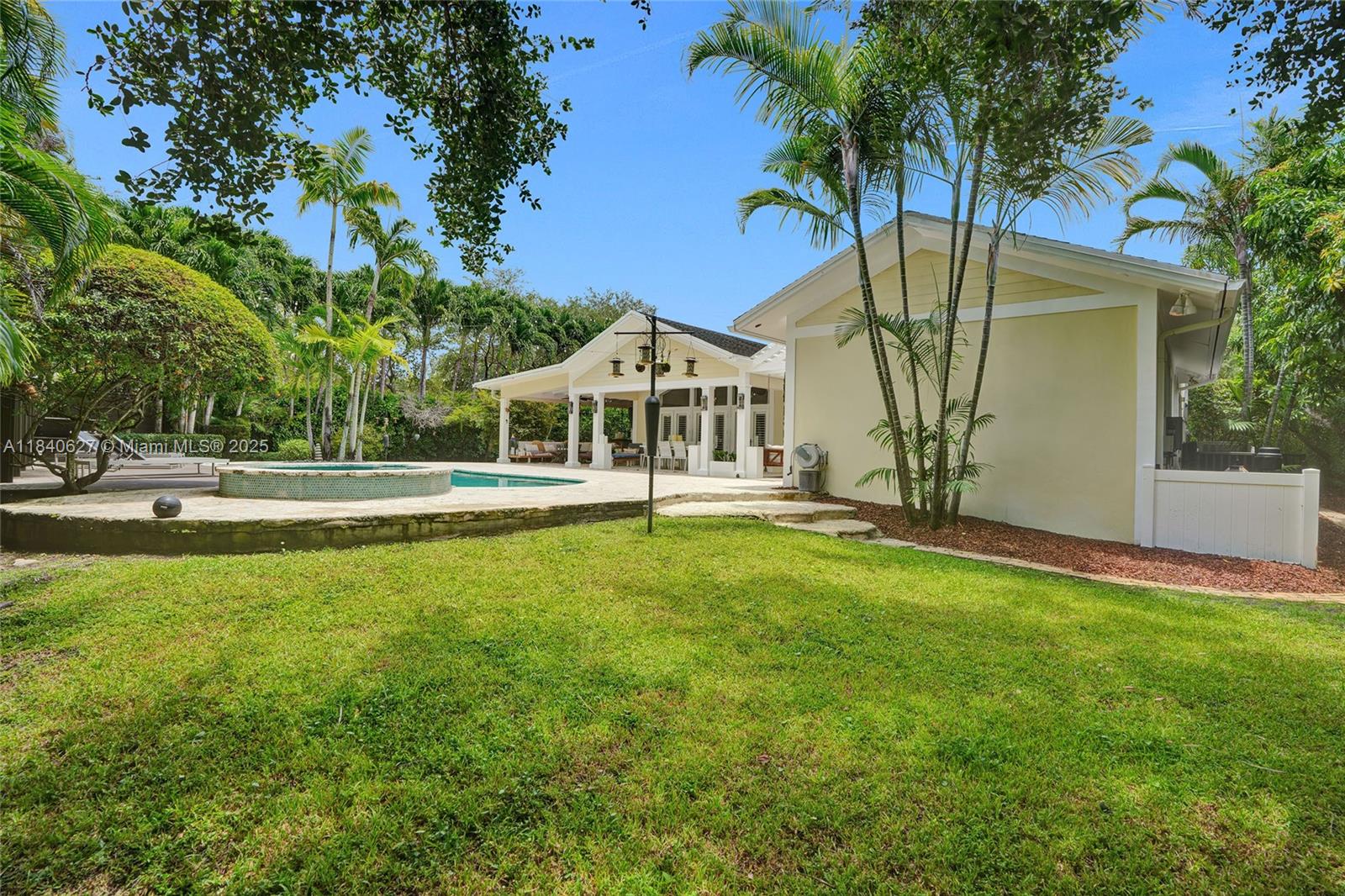 CHASE-HESSEN ESTATES - Residential