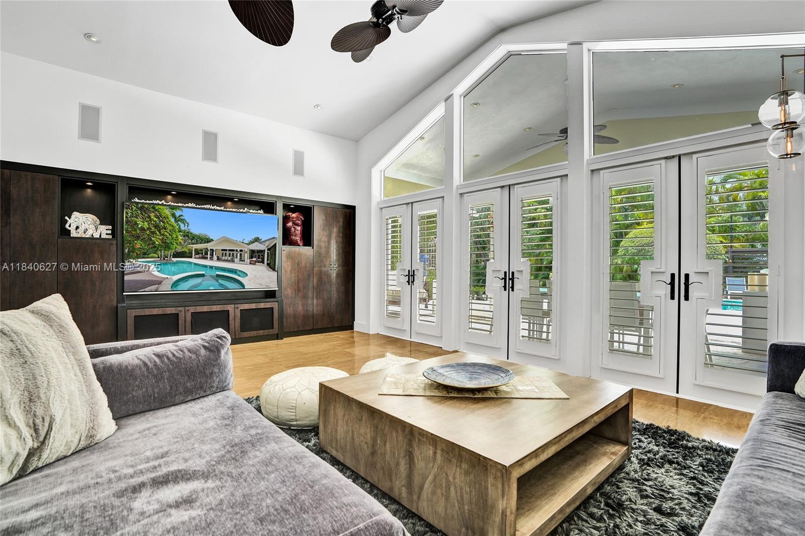 CHASE-HESSEN ESTATES - Residential