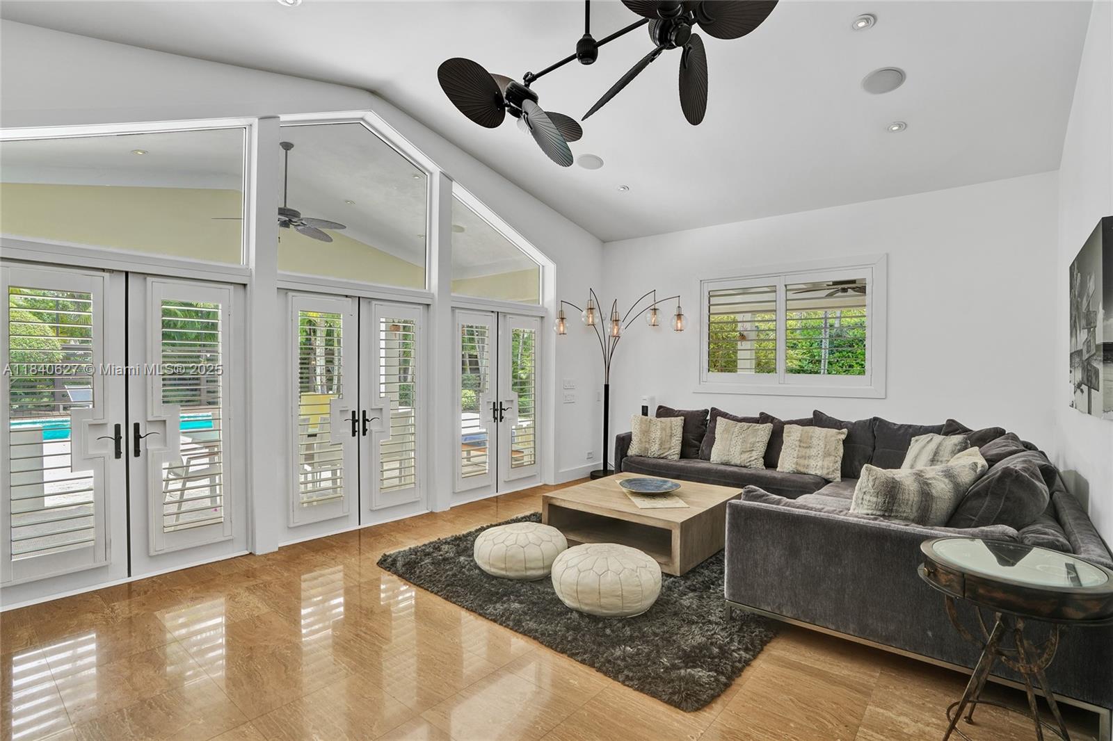 CHASE-HESSEN ESTATES - Residential