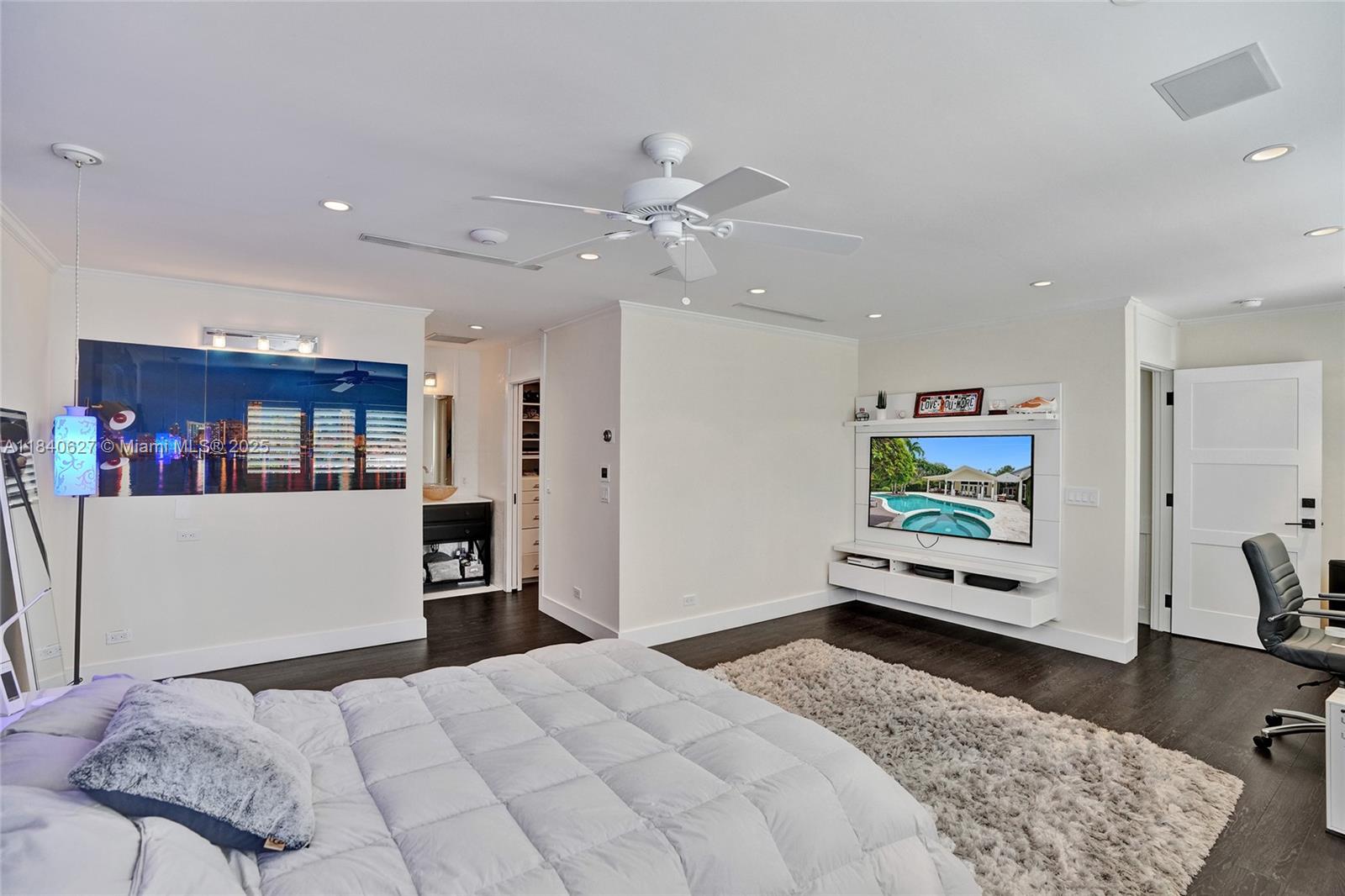 CHASE-HESSEN ESTATES - Residential