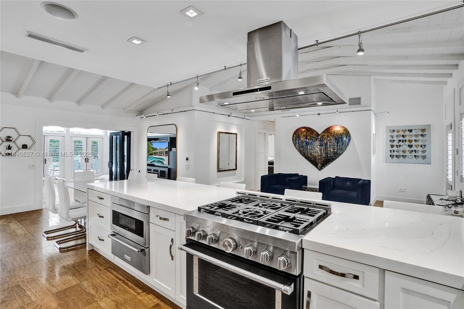 CHASE-HESSEN ESTATES - Residential