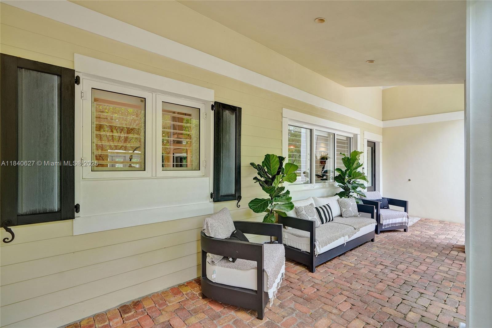 CHASE-HESSEN ESTATES - Residential