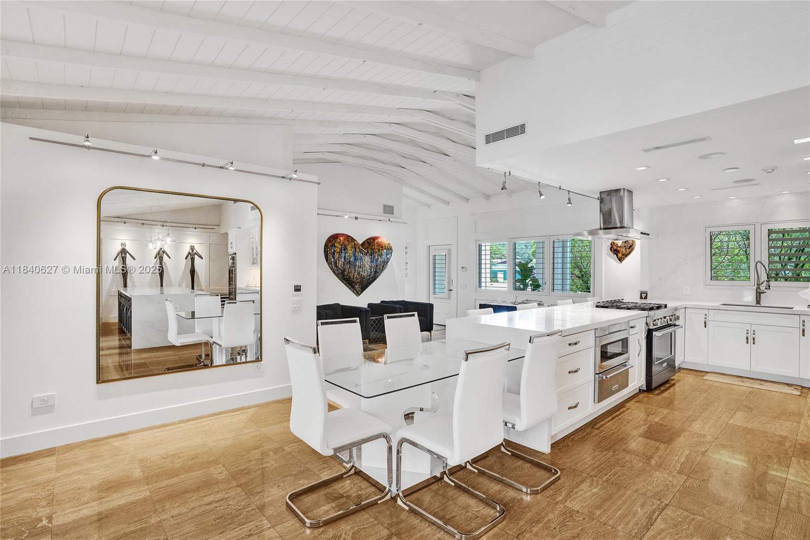 CHASE-HESSEN ESTATES - Residential