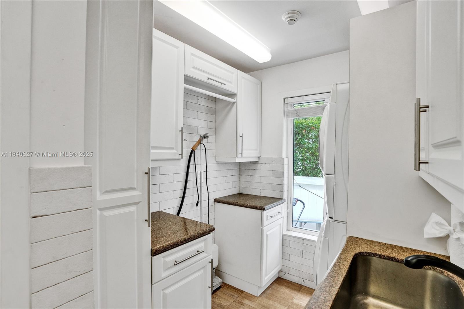 CHASE-HESSEN ESTATES - Residential