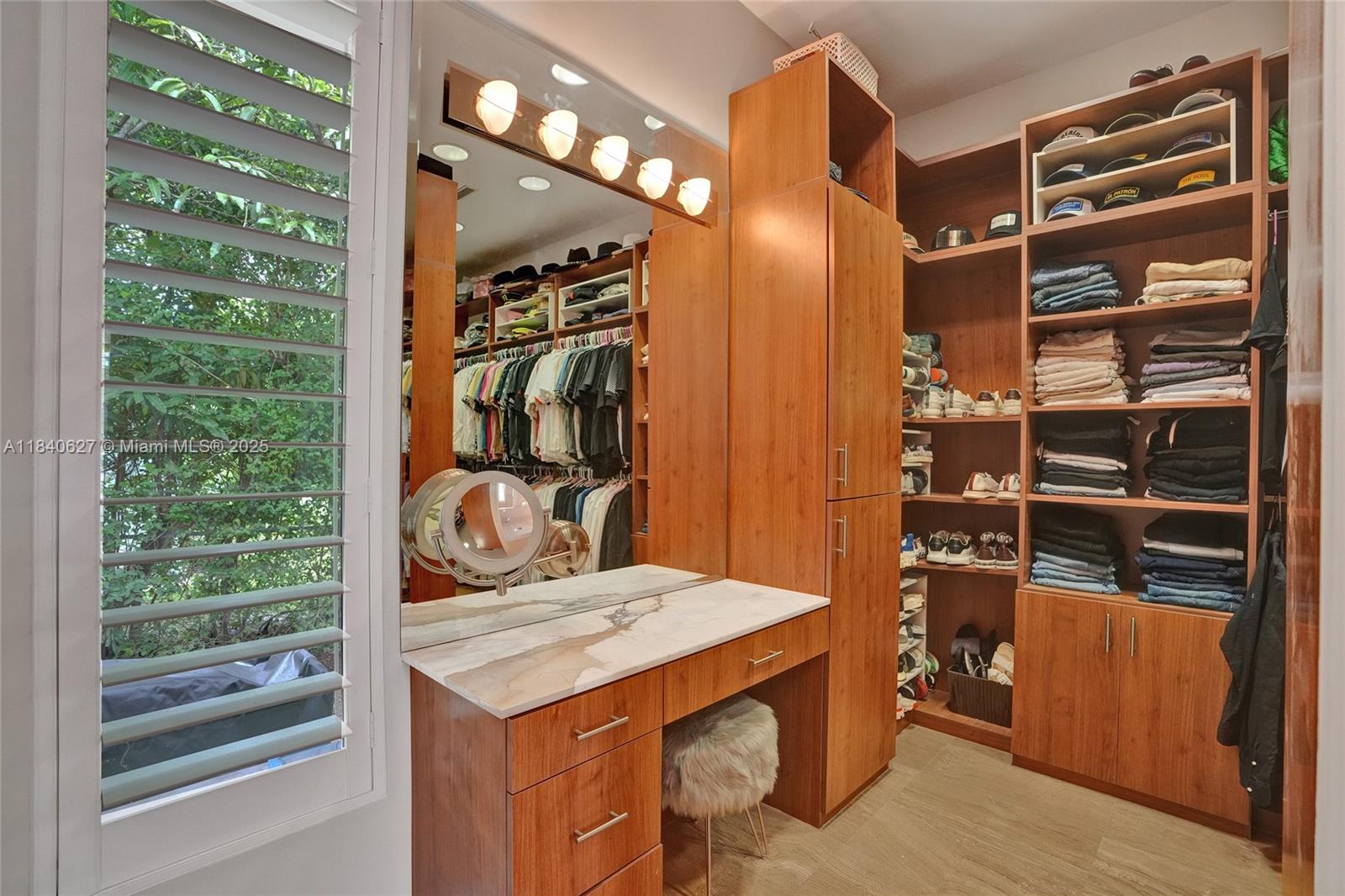 CHASE-HESSEN ESTATES - Residential