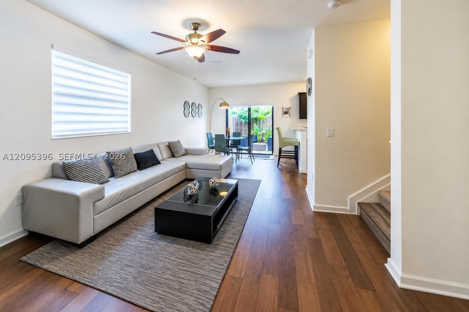 8837 NW 102nd Ct, Doral, FL, 33178/$675,000 4 8837 NW 102nd Ct