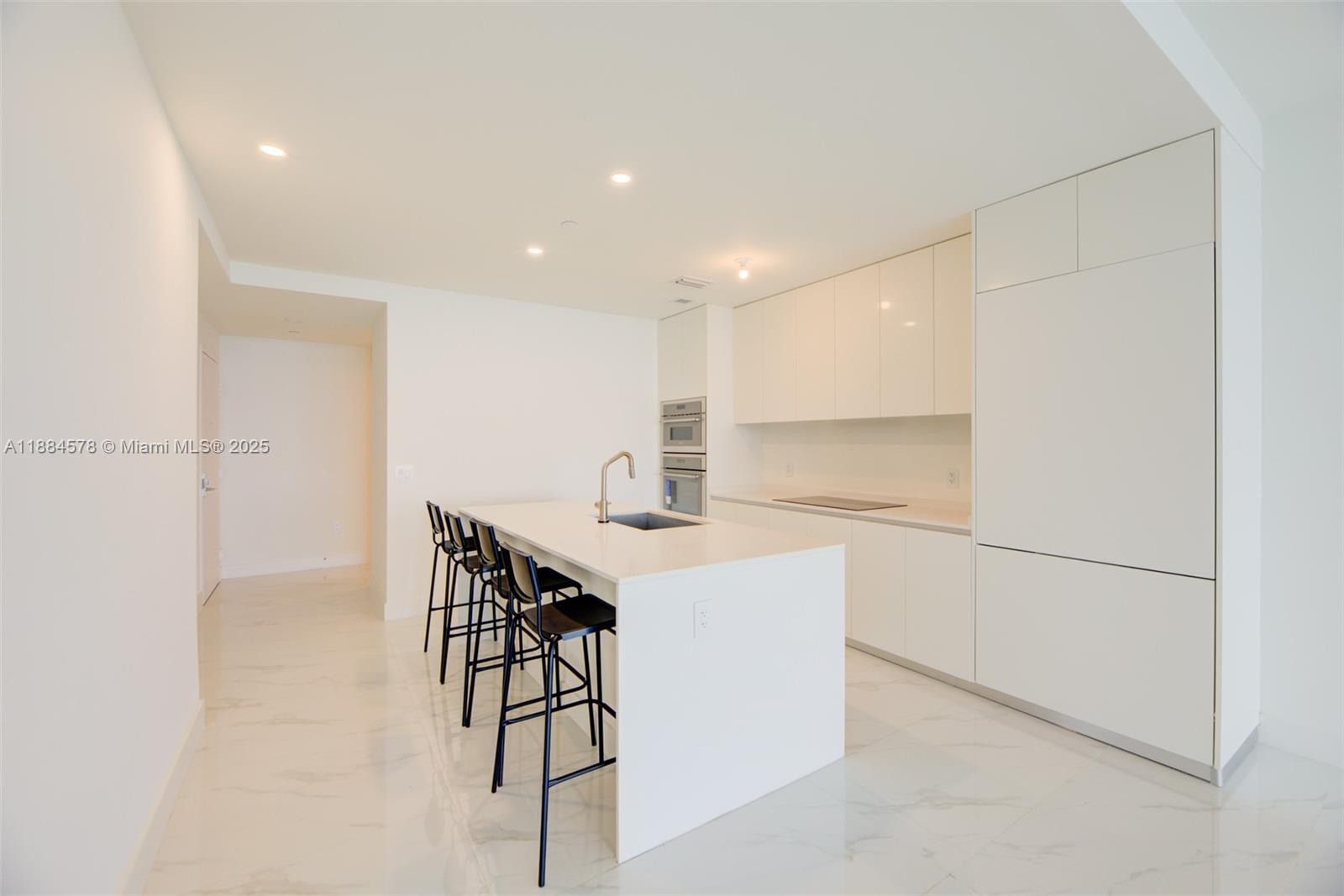 ARIA RESERVE - Residential