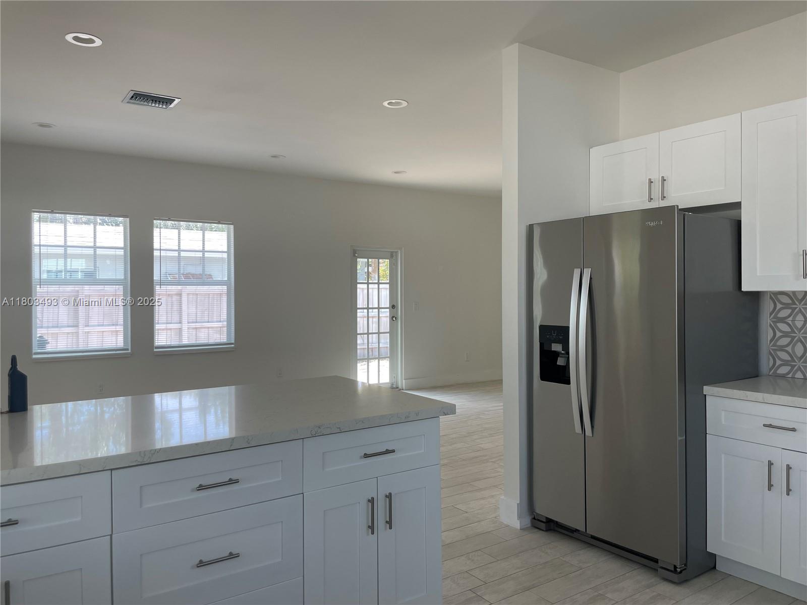 LAKE WORTH TOWN OF - Residential Lease