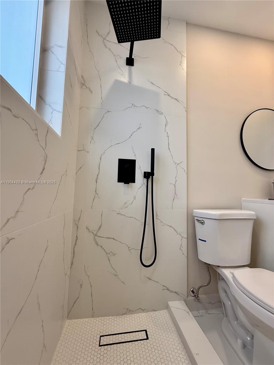 CAROL CITY REV PLAT - Residential