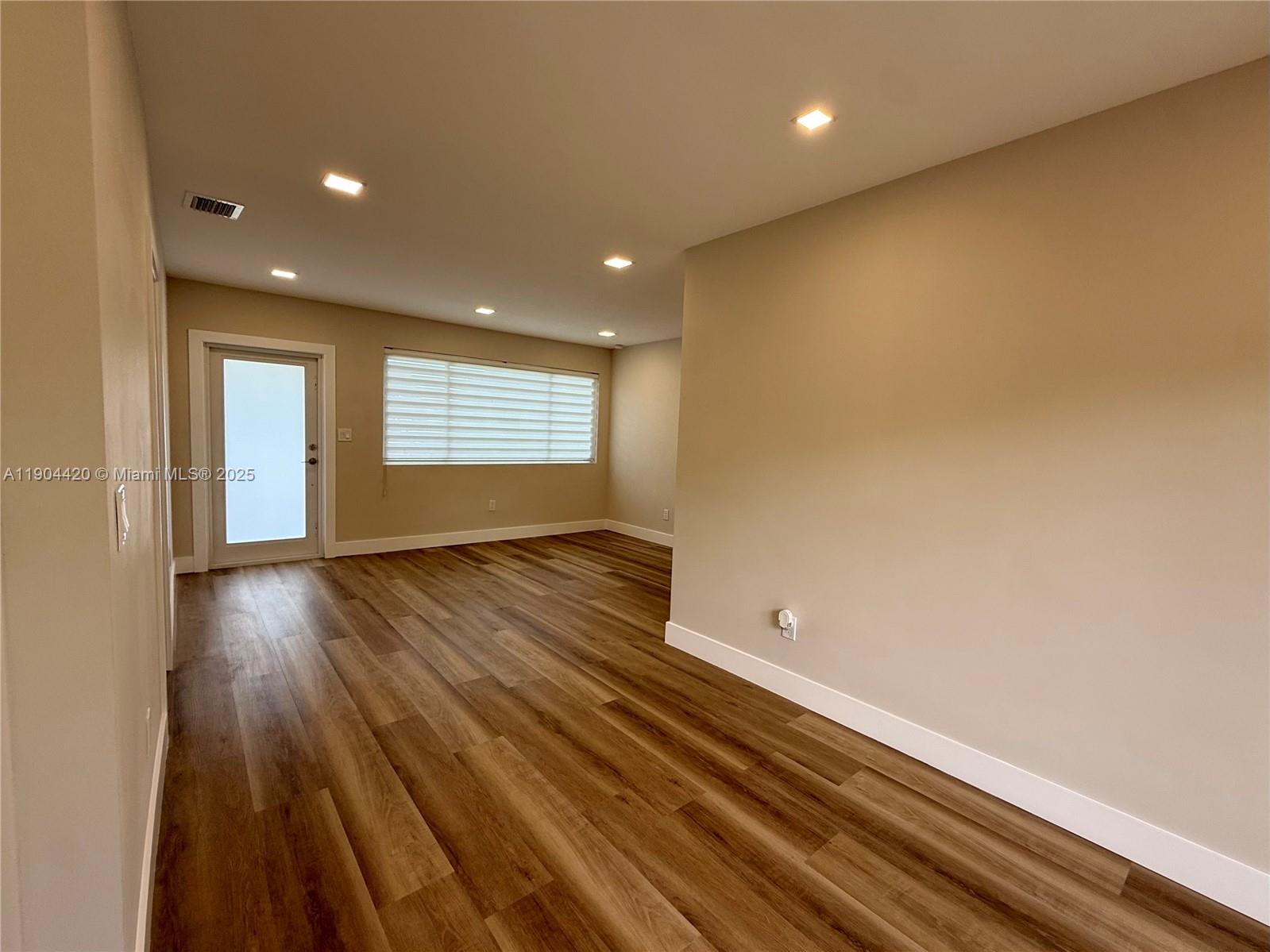 CAROL CITY REV PLAT - Residential