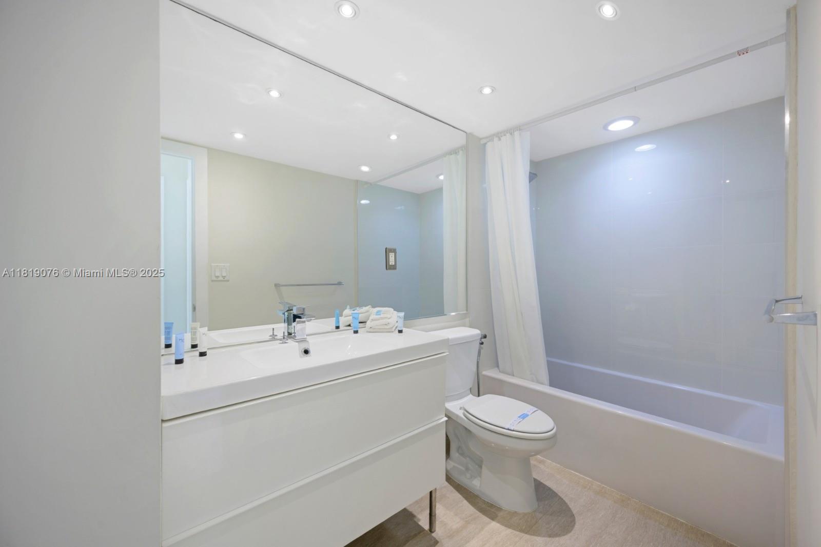 OCEAN RESERVE CONDO - Residential Lease