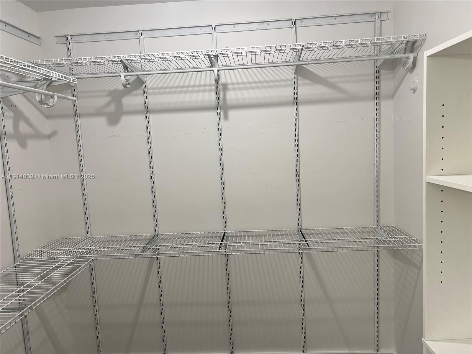 COUNTRYSIDE VILLAGE CONDO - Residential Lease