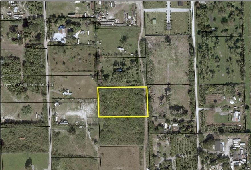 Vacant lot for sale in SW Miami unclassified zoning of 1.5 acres. This vacant lot is west of Krome Ave and easily accessed through SW 168th St. on an unpaved road. Depending on the buyer's vision and local regulations, the lot's zoning may allow for various land uses. Don't miss the chance to acquire a vacant lot with endless possibilities. Priced to sell.