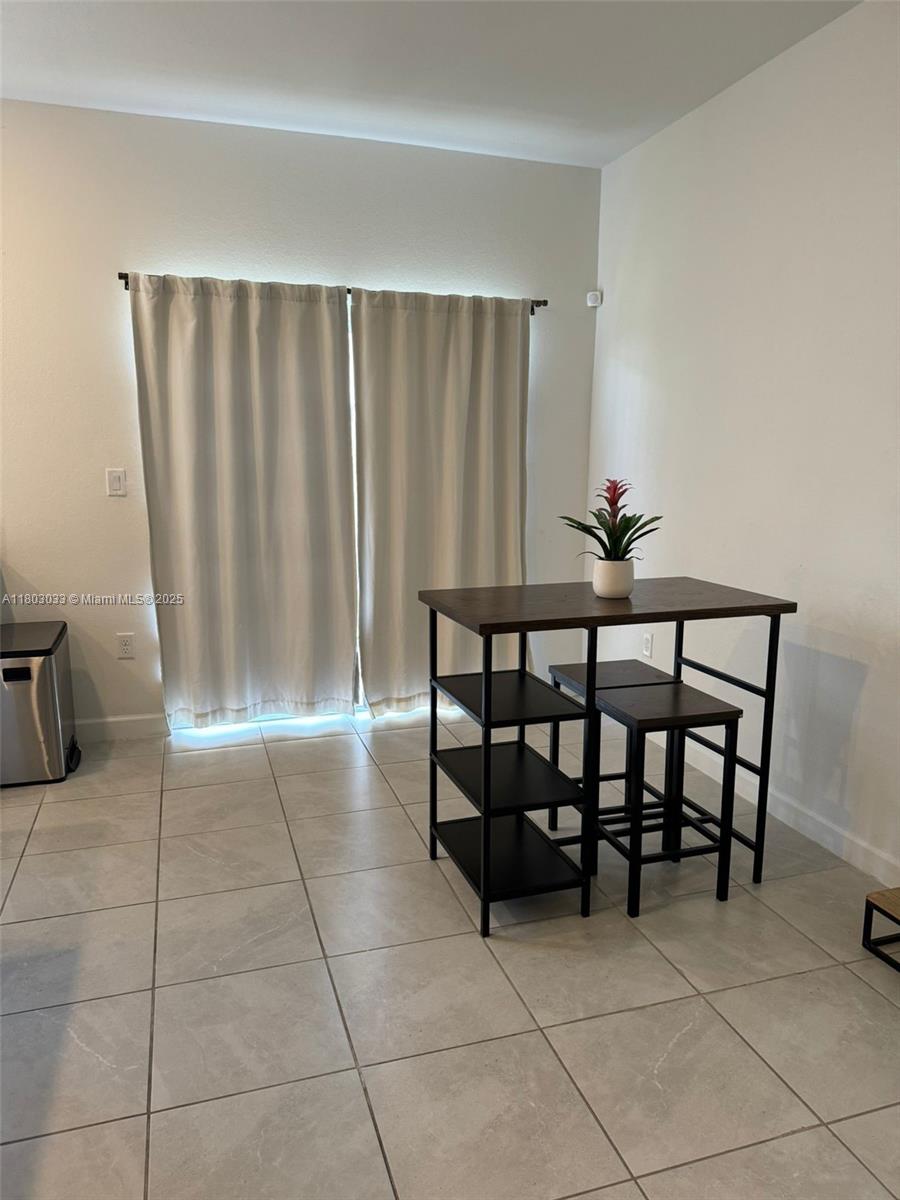 PARADISE PINES - Residential