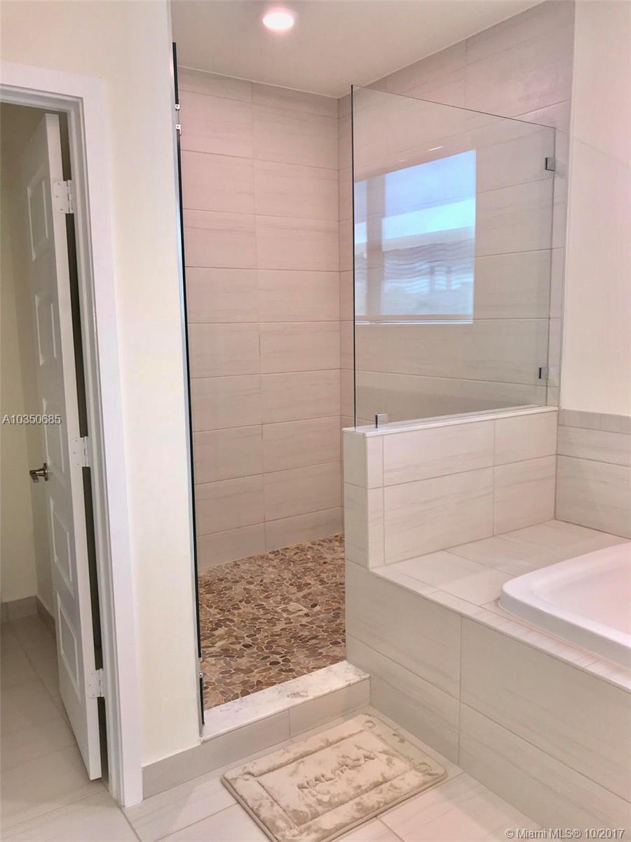 Pinnacle - Residential Lease