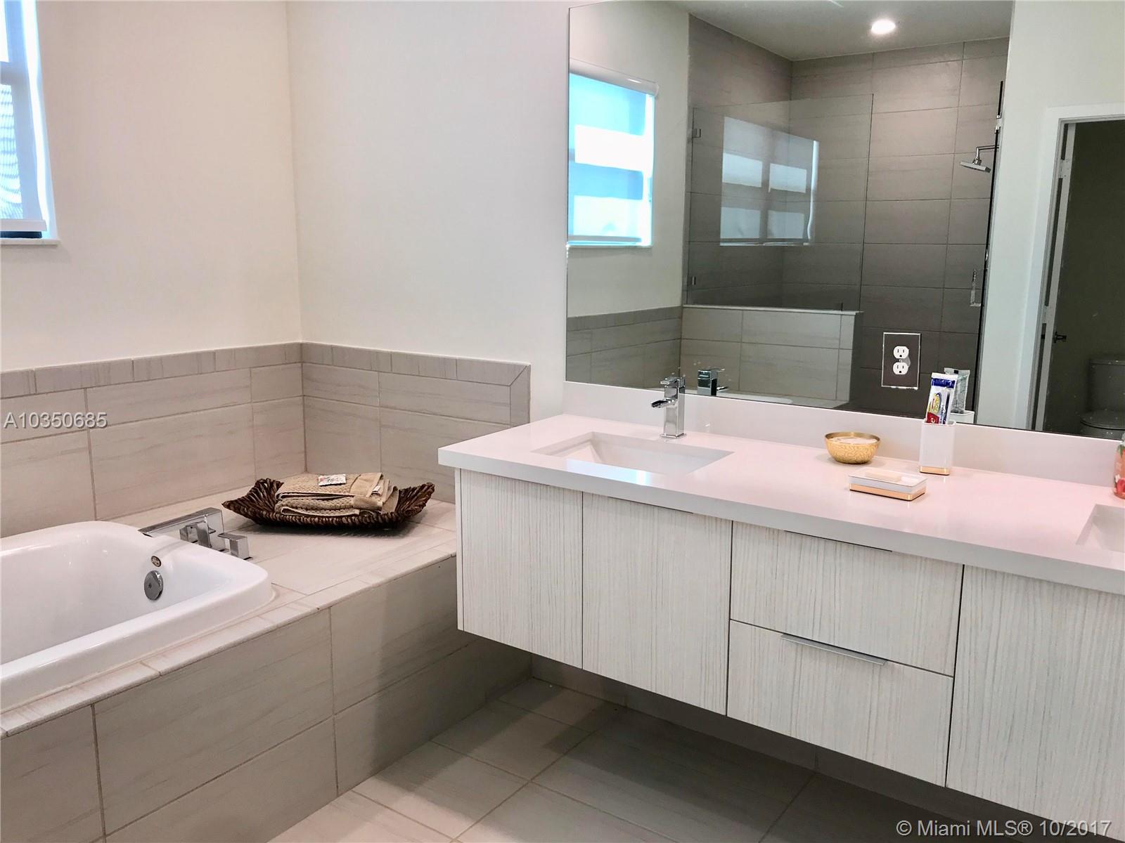 Pinnacle - Residential Lease