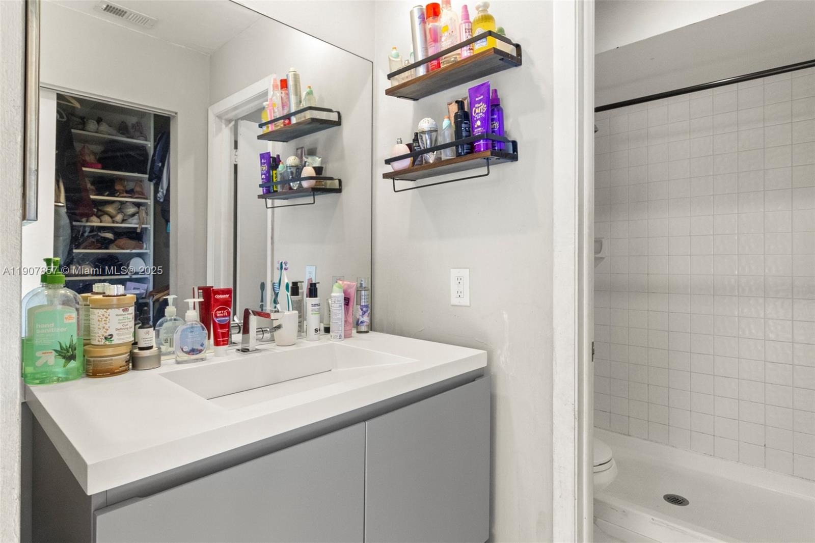 VILLA HOMES AT THE MOORS - Residential