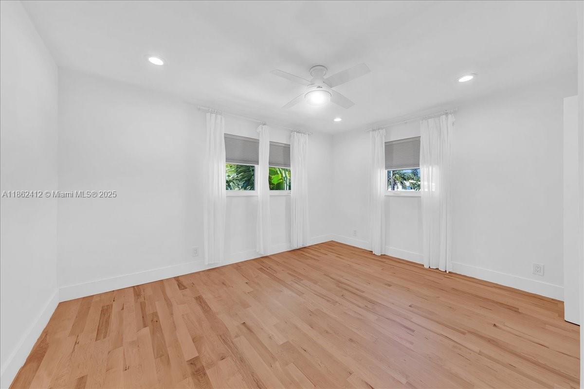 HOLLYWOOD CENTRAL BEACH - Residential Lease